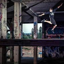 Load image into Gallery viewer, YoYo Factory - Footbag - Pro Freestyle Hacky Sack for All Levels
